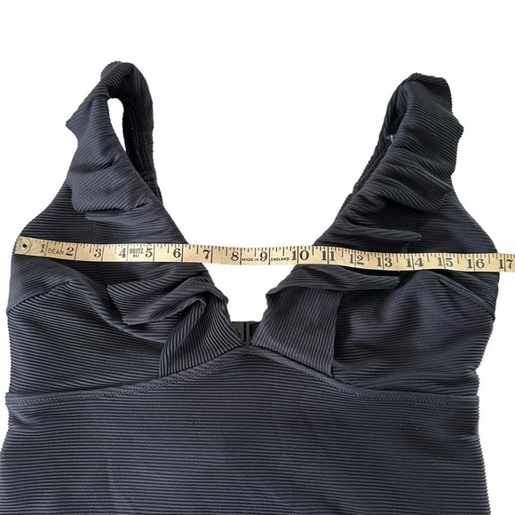 CITY CHIC BLACK RUFFLE CAVELLO V-NECK  SWIMSUIT SIZE 14 - Picture 8 of 13